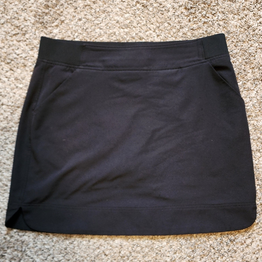 🖤 32° Skort - Black Stretchy Skirt with shorts attached